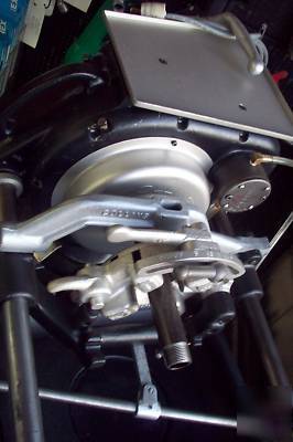 Model 300 threader style ridgid collins pipe threading