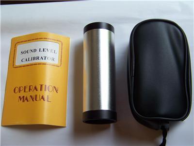 Sound level meter calibrator 94 114DB class i w/battery