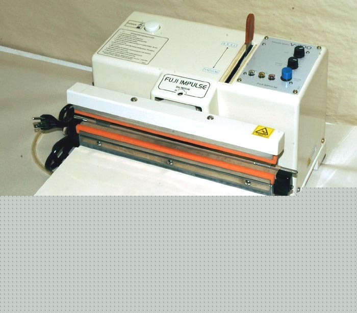 Fuji impulse v-300 tabletop vacuum impulse sealer - 