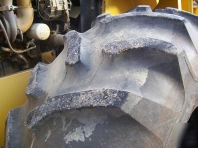 Sakai SV505T padfoot compactor roller