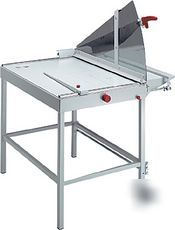 Mbm KUTRIMMER1080 31 1/4