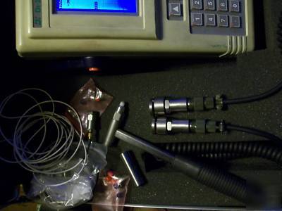 Diagnostic DI2200 real-time portable fft analyzer