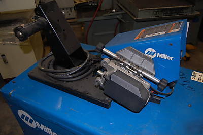 Miller dimension 1000 mig welder w s-74DX feeder 2006
