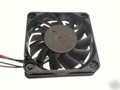12V 12 volt 60MM x 60MM x 11MM low noise cooling fan