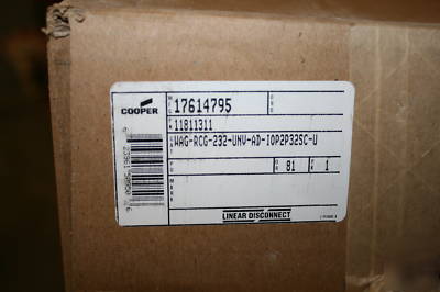 Fluoresent 4' commerical light fixture