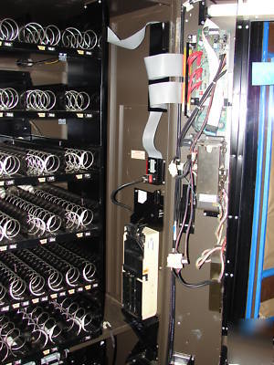 Refurb snack machine-vending candy machine dual spiral 