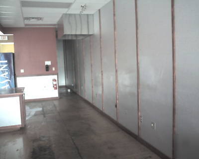 Restaurant exhaust fan & hood