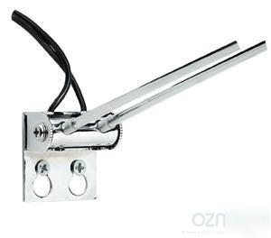 Tech lighting display exhibit gilcore 75W chrome light