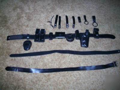 Safariland flat black buckless duty belt w/quality gear
