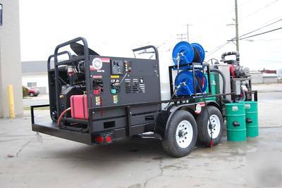 2 mobile pressure washers, water recovery and recycling