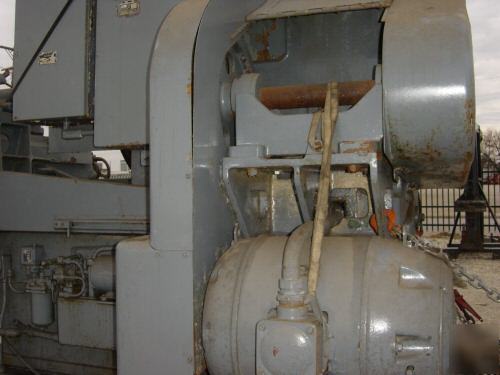 Bryant 19 inch hollow spindle internal grinder 40X54 