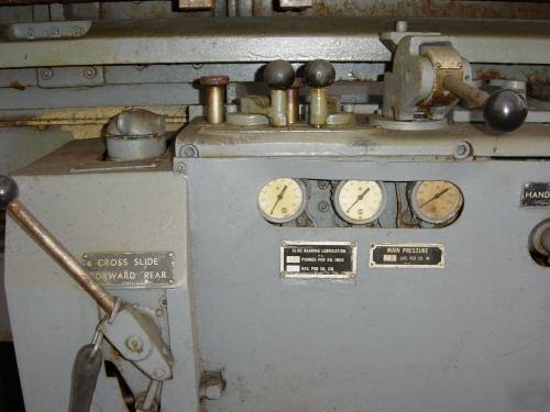 Bryant 19 inch hollow spindle internal grinder 40X54 
