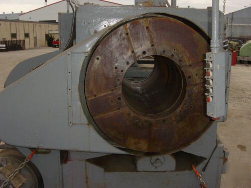Bryant 19 inch hollow spindle internal grinder 40X54 