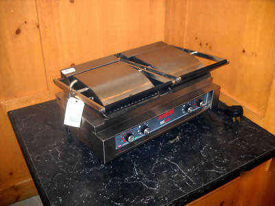 Lang double panini grill sandwich toaster model pb-24