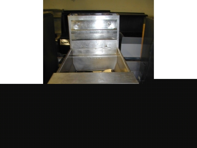 Pitco twin basket, countertop fryer