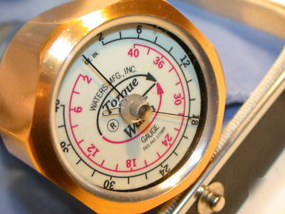Waters torque watch gauge 2 to 40 in-oz 651C-3