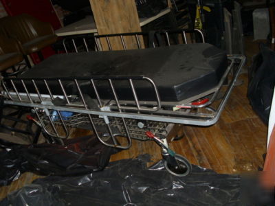 Operating room table medical gurney