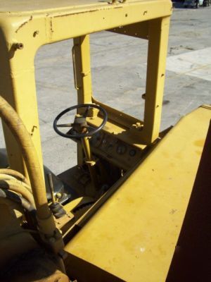 1978 caterpillar 621B motor scraper
