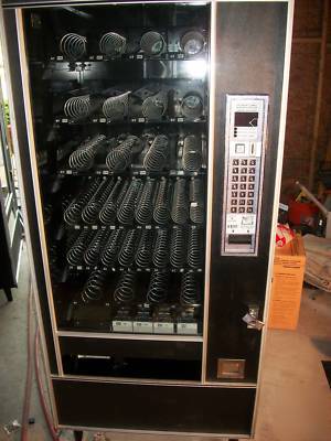 Ap 6600 snack machine great shape