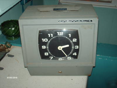 Large cincinnati model 5051 vintage time stamp clock