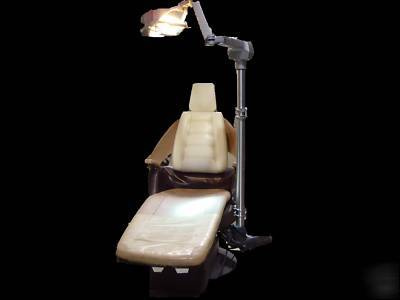 Royal model 16 chair and dental light- fully functional