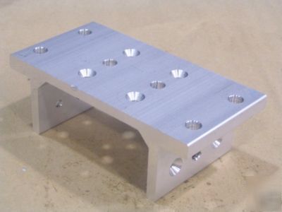 8020 t slot aluminum linear bearing 40 s 40-6823 un