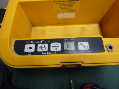 Dynatel 3M 2250 cable locator 577HZ, 8, 33, & 200 khz