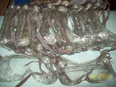 Lot of 10 science student lab safety goggles