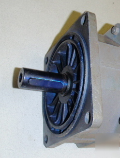 Siemens 1 FT5076-0AC01 0 z f _ 1FT5076 _ 1-606-0074