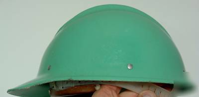  green bullard hard boiled fiberglass hard hat 502