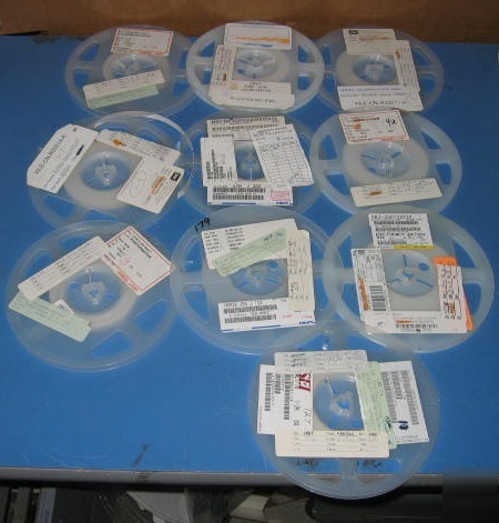 Lot of 10 reels of mixed quantity resistors