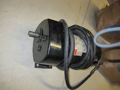 Mitsubishi E500 inverter with motor & gearbox