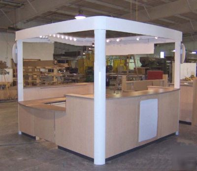 New retail kiosk
