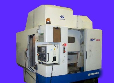 Very nice daewoo vertical milling machine model dmv-400
