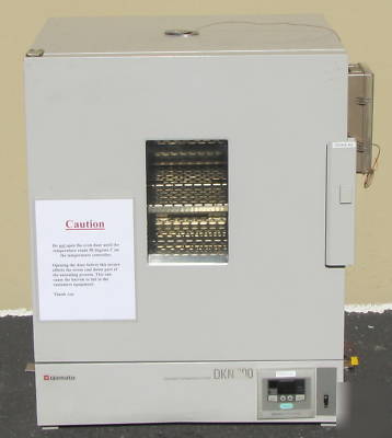 Yamato DKN600 constant temperature oven
