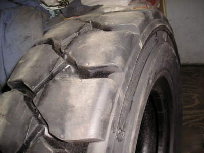 7.00-12 hauler 14 ply forklift tire+free tube 7.00X12 
