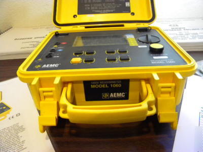 Aemc 1060 megger, insulation resistance, megohmmeter