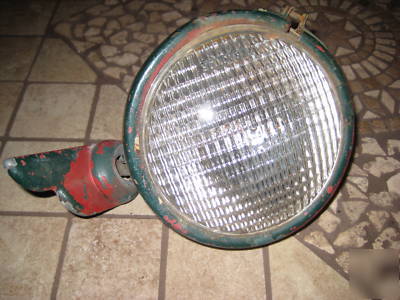 Ford 8N 9N 2N tractor light & wing mount tract-o-lite