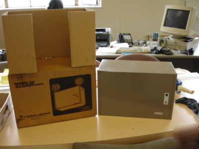 Lithonia titan series elt 125 emergency light - 