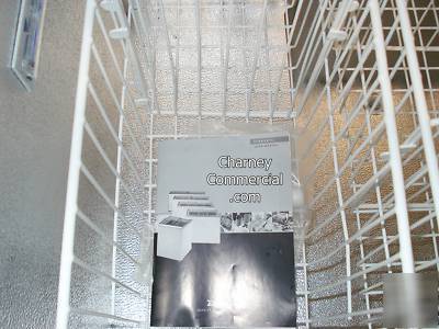 New ice cream 16.7 cu.ft. chest freezer sliding glass