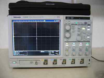 Tektronix VM6000 video measurement test set w/ options