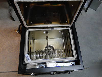 Varian 2700 gas chromatograph model 274030-02 w/ manual