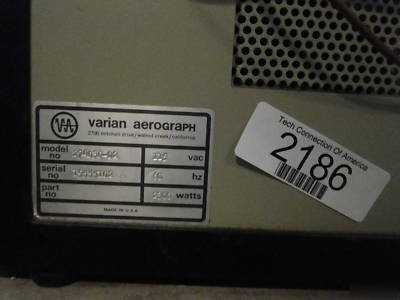 Varian 2700 gas chromatograph model 274030-02 w/ manual