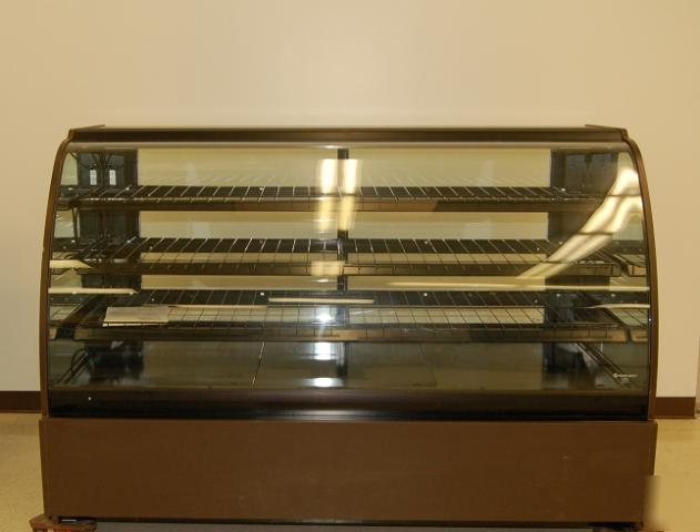 Structural concepts dry bakery display case, 76