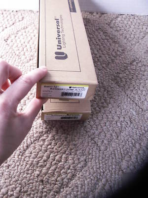 Universal B234SR120M-A000I F40T12 ballast 120V 