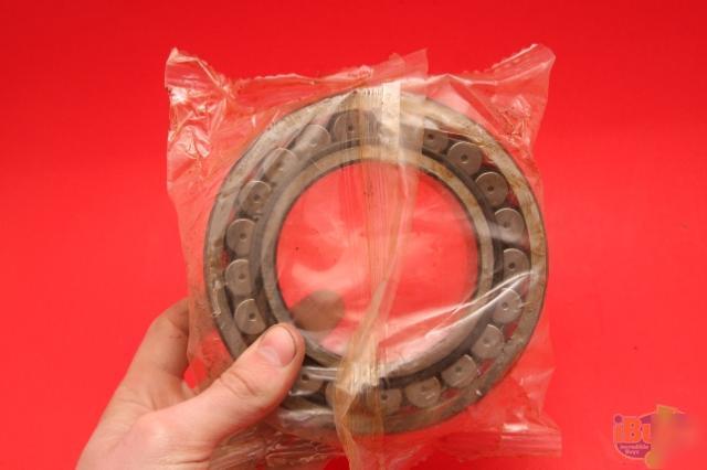 Skf 22215 ek/C3 spherical roller bearing tapered bore~