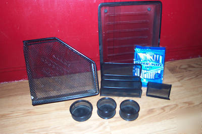 Donate to animal rescue~9 piece~desk set~ + 10 pak pens