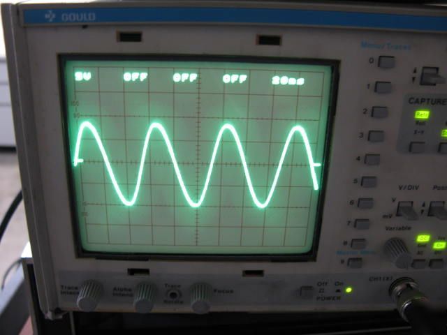Gould 20MS/sec digital recording oscilloscope dro 1604 