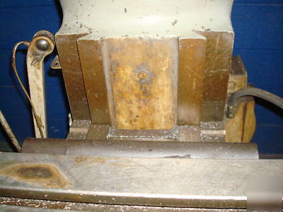 Bridgeport mill w/ power feed & slotting head. 42