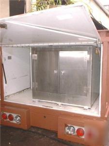 Catering truck body will fit on mid-size truck